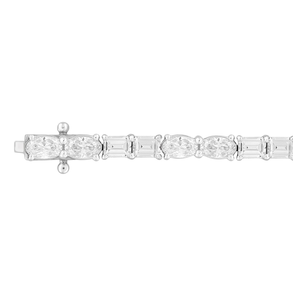 LADIES BRACELET 9 1/2CT EMERALD/OVAL DIAMOND 14K WHITE GOLD