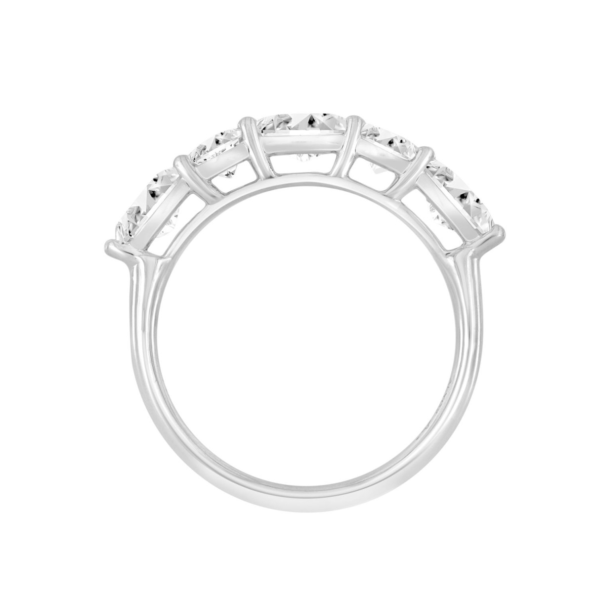 LADIES BAND 2CT ROUND/OVAL DIAMOND 14K WHITE GOLD