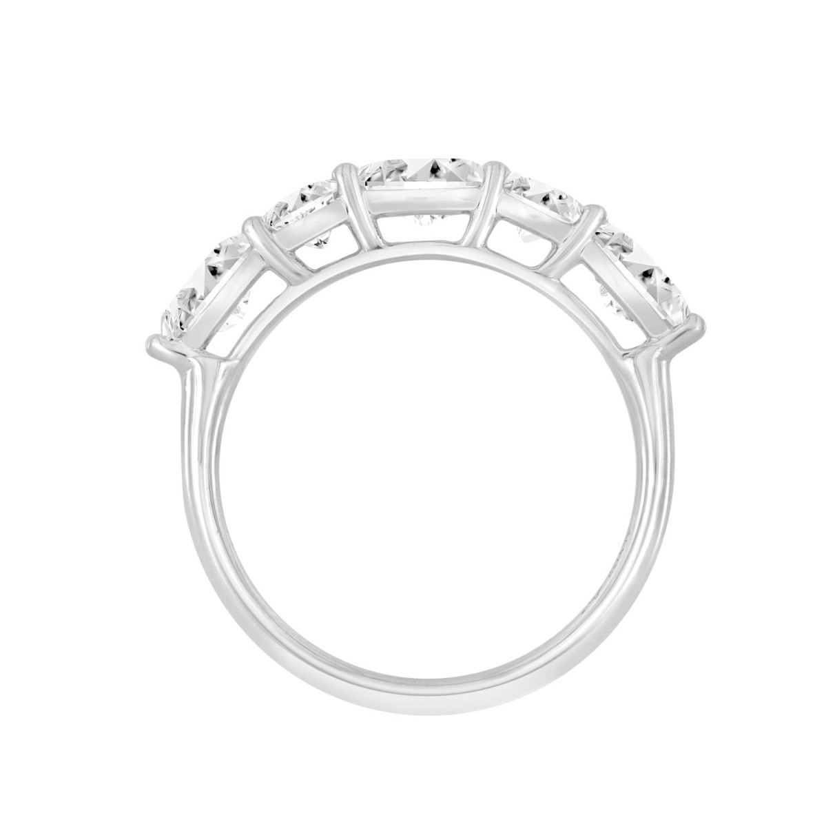 LADIES BAND 2CT ROUND/OVAL DIAMOND 14K WHITE GOLD