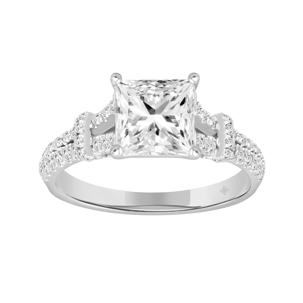 LADIES RING 1 3/4CT ROUND/PRINCESS DIAMOND 14K WHITE GOLD (CENTER STONE PRINCESS DIAMOND 1 1/2CT )