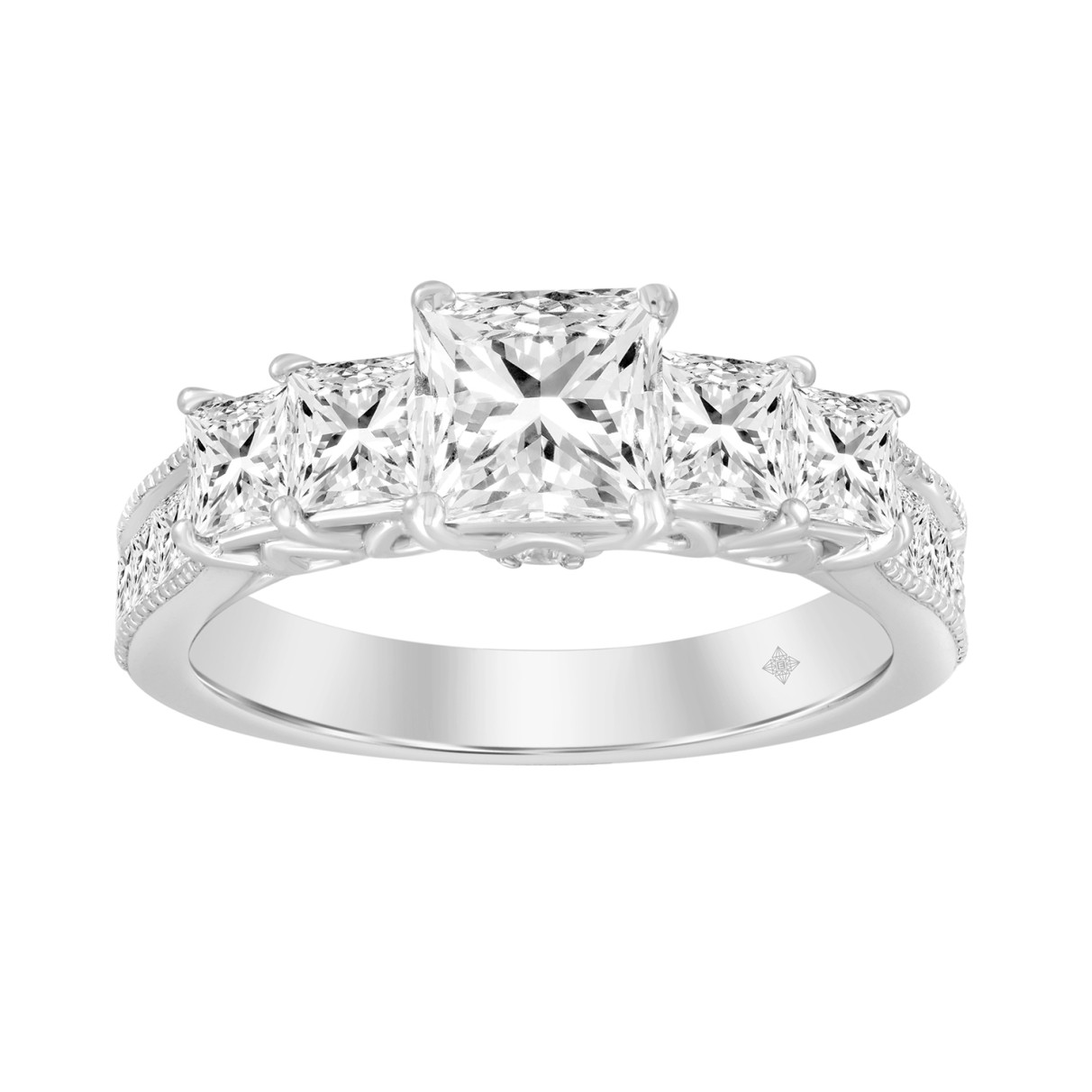 14K WHITE GOLD 3 1/2CT ROUND/PRINCESS DIAMOND LADIES BRIDAL SET (CENTER STONE PRINCESS DIAMOND 3/4CT )