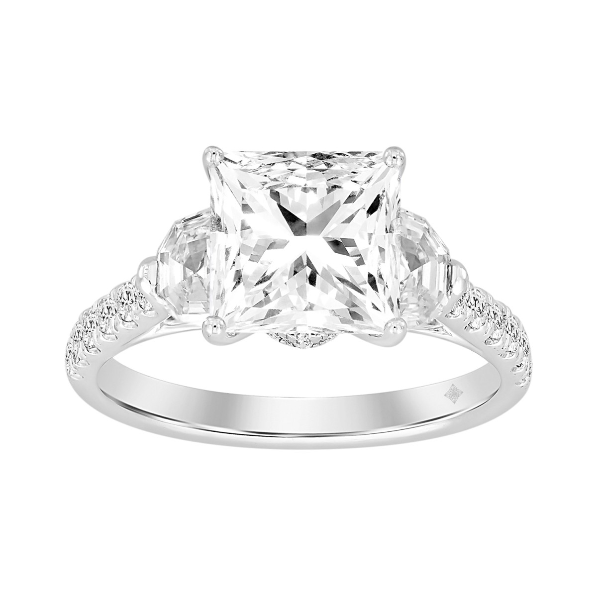 LADIES RING 3CT ROUND/PRINCESS/HALF MOON DIAMOND 14K WHITE GOLD (CENTER STONE PRINCESS DIAMOND 2CT )