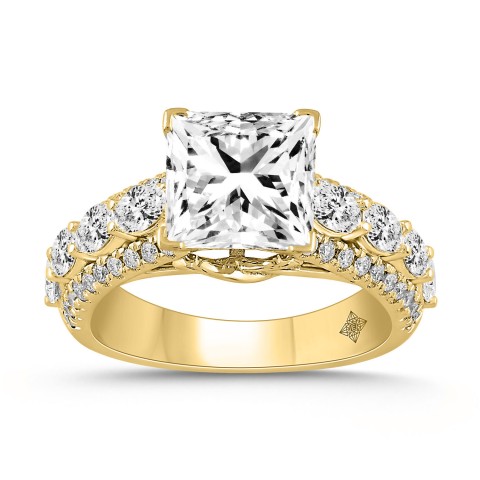 LADIES RING 6 1/4CT ROUND/PRINCESS/OVAL DIAMOND 14K YELLOW GOLD (CENTER STONE PRINCESS DIAMOND 5CT )