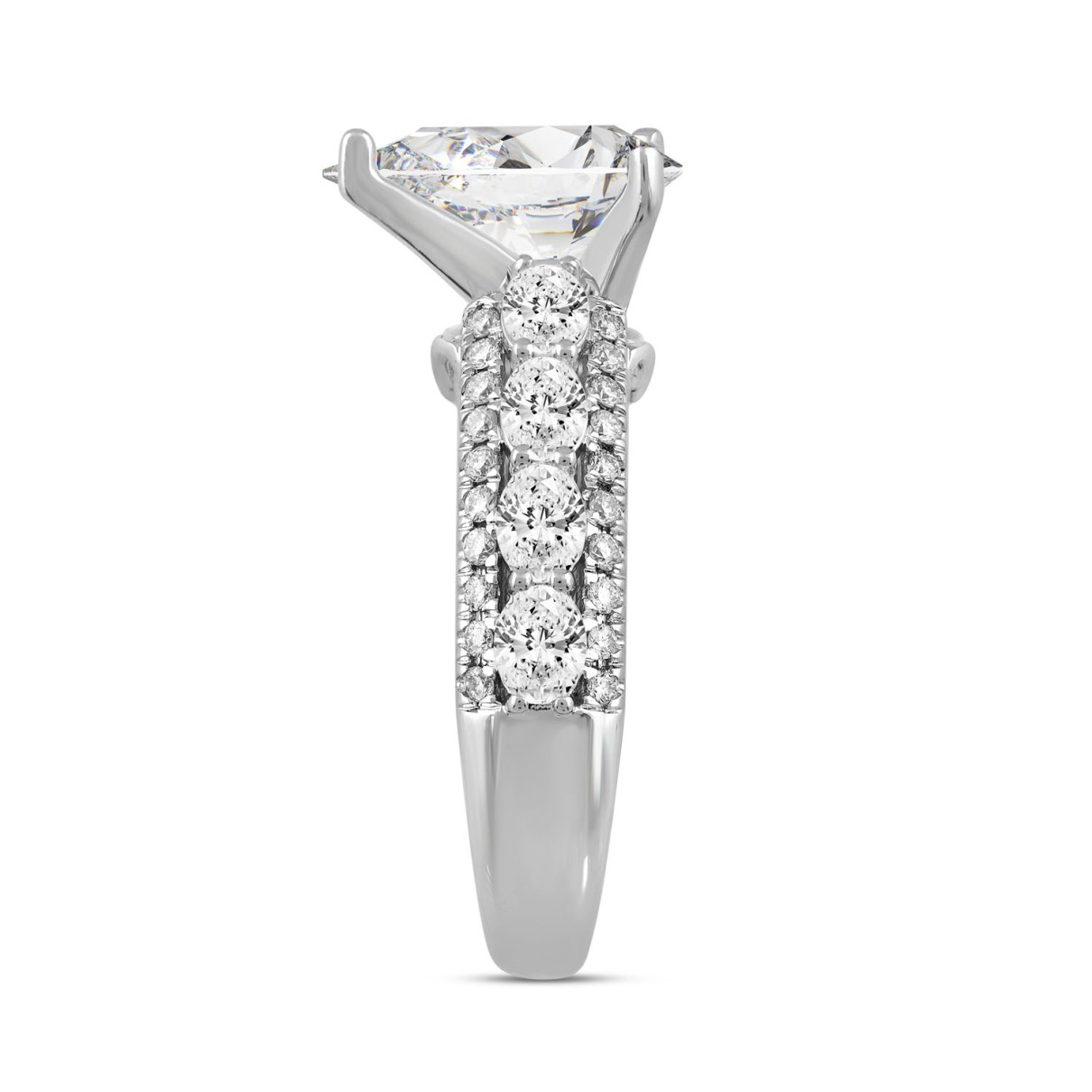 LADIES RING 4 1/4CT ROUND/PEAR/OVAL DIAMOND 14K WHITE GOLD (CENTER STONE PEAR DIAMOND 3CT )