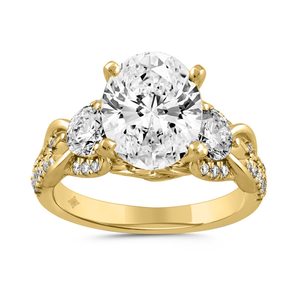 LADIES RING 4CT ROUND/OVAL DIAMOND 14K YELLOW GOLD (CENTER STONE OVAL DIAMOND 3CT )