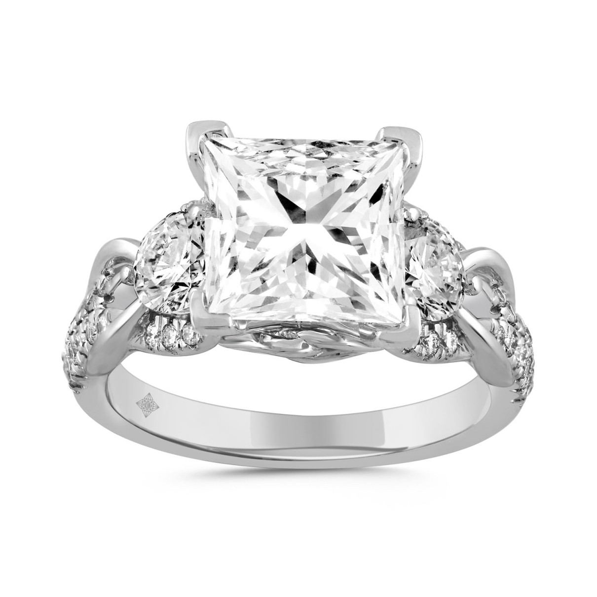 LADIES RING 5CT ROUND/PRINCESS DIAMOND 14K WHITE G...