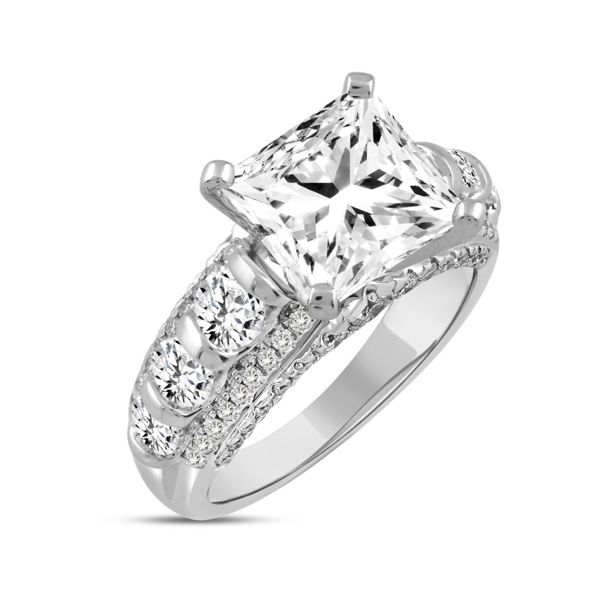 LADIES RING 5 1/2CT ROUND/PRINCESS DIAMOND 14K WHITE GOLD (CENTER STONE PRINCESS DIAMOND 4CT )