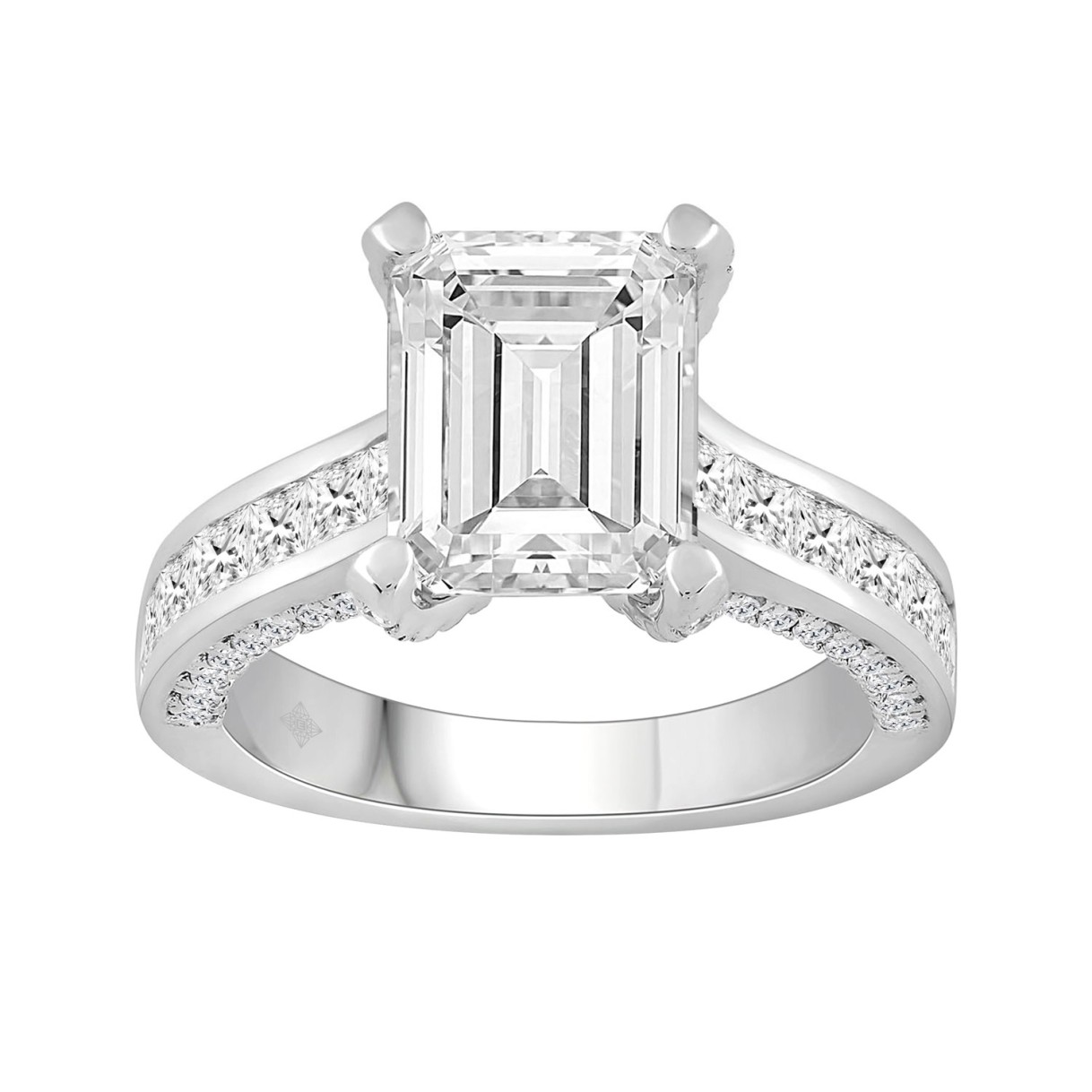 LADIES RING 4 5/8CT ROUND/PRINCESS/EMERALD DIAMOND...