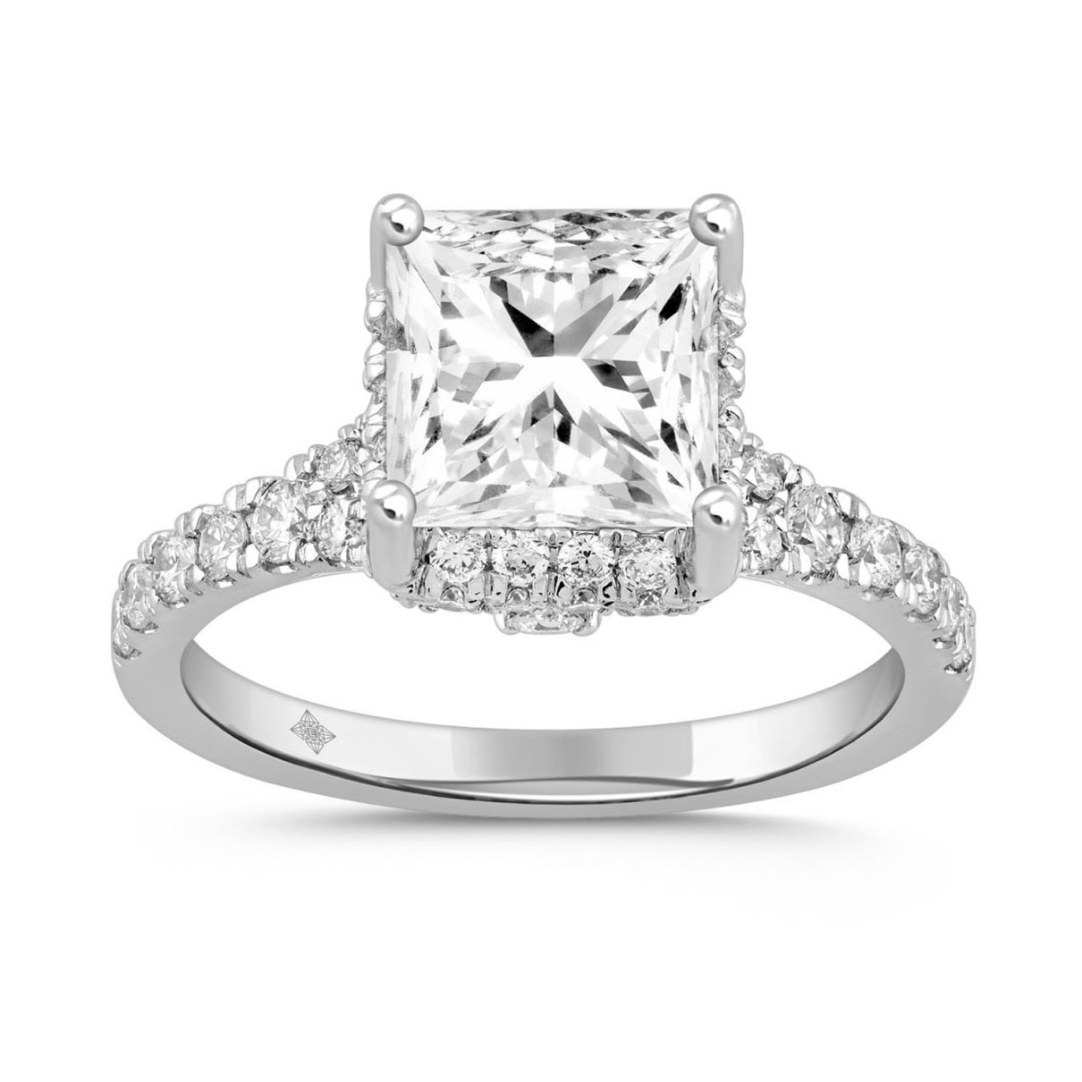 LADIES RING 2 3/4CT ROUND/PRINCESS DIAMOND 14K WHITE GOLD (CENTER STONE PRINCESS DIAMOND 2CT )