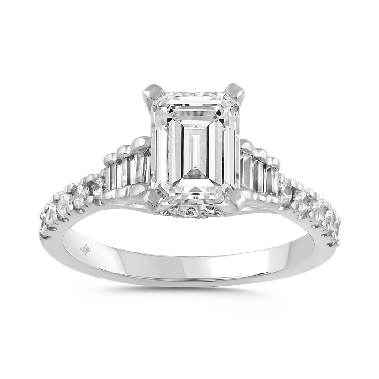 LADIES RING 2.00CT ROUND/BAGUETTE/EMERALD DIAMOND 14K WHITE GOLD (CENTER STONE EMERALD DIAMOND 1 1/2CT)