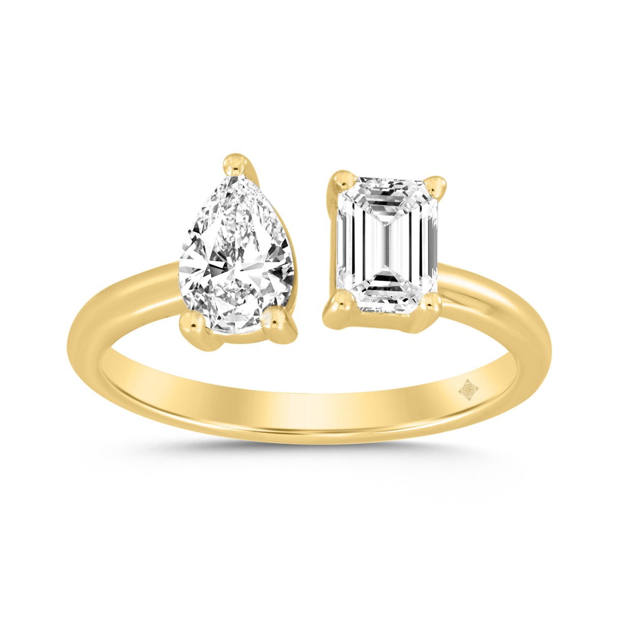 LADIES RING 1.00CT EMERALD/PEAR DIAMOND 18K YELLOW GOLD 