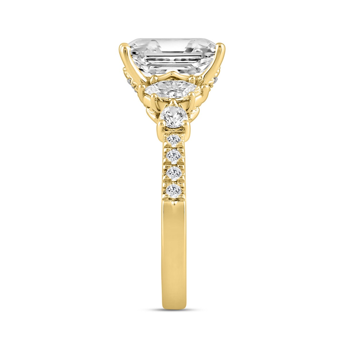 LADIES RING 3.75CT ROUND/MARQUISE DIAMOND 14K YELLOW GOLD (CENTER STONE EMERALD DIAMOND 3.00CT)