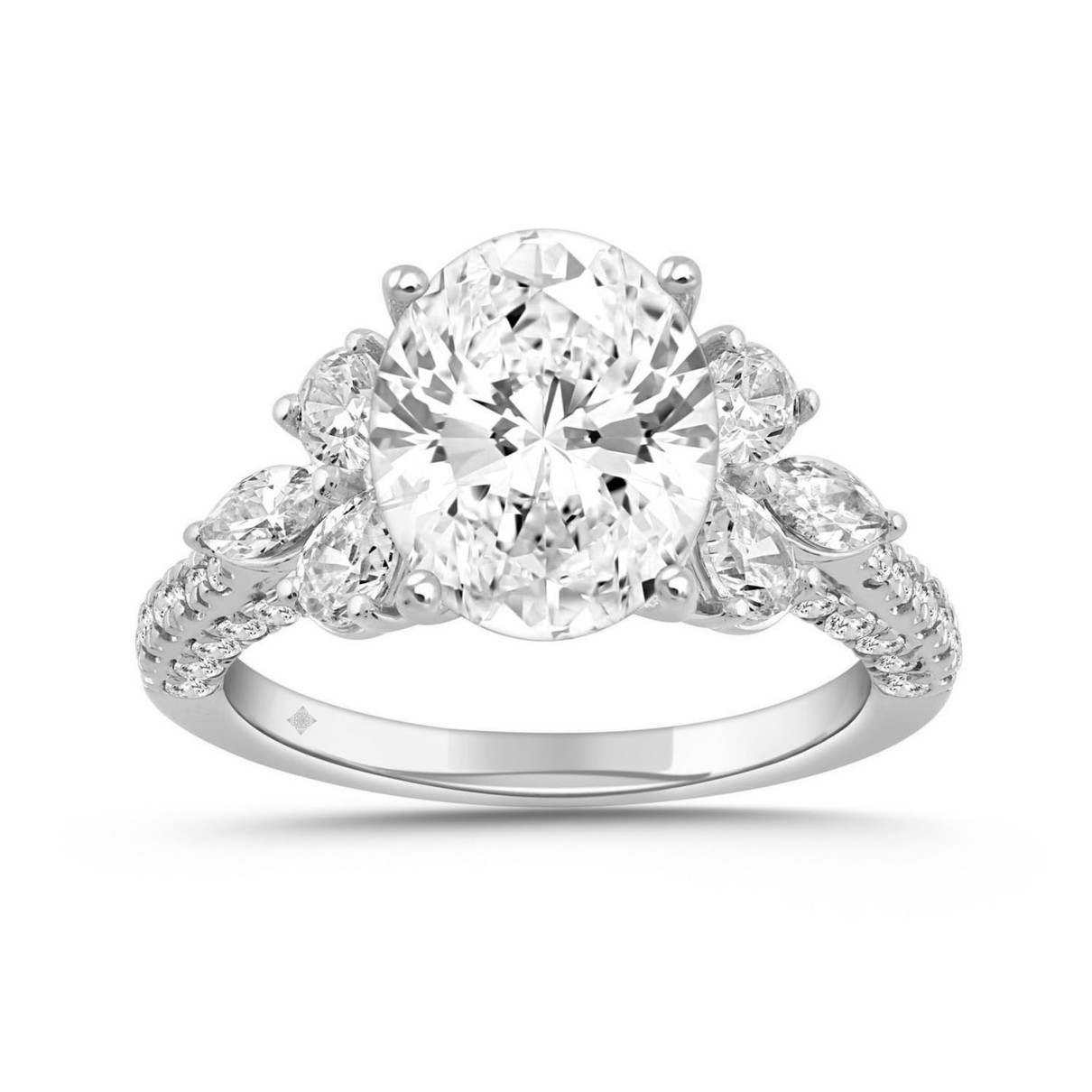 LADIES RING 4.32CT ROUND/PEAR/OVAL/MARQUISE DIAMOND 14K WHITE GOLD (CENTER STONE OVAL DIAMOND 3.00CT)