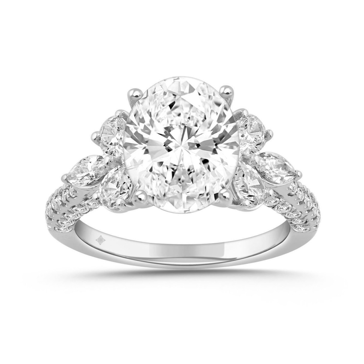 LADIES RING 4.32CT ROUND/PEAR/OVAL/MARQUISE DIAMOND 14K WHITE GOLD (CENTER STONE OVAL DIAMOND 3.00CT)