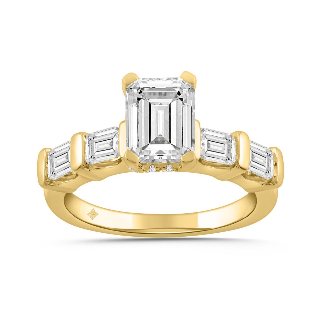 LADIES RING 3 1/4CT ROUND/EMERALD DIAMOND 14K YELLOW GOLD (CENTER STONE EMERALD DIAMOND 2.00CT)