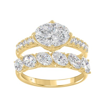 Ladies 14K Yellow Gold Ladies Elegance- Bridal Set  3 3/4CT Round & Oval Diamonds 2.00CT Oval Center stone (Color F-G -Clarity VS1/VS2)