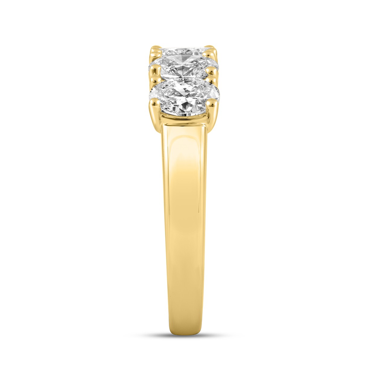 LADIES BAND 1 1/2CT OVAL DIAMOND 14K YELLOW GOLD 