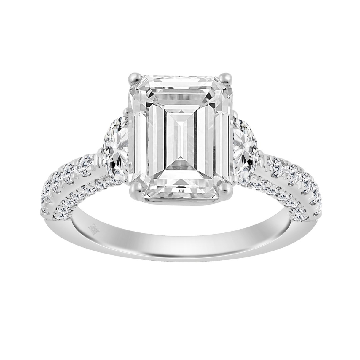 14K WHITE GOLD 4.00CT ROUND/EMERALD/HALF MOON DIAMOND LADIES RING (CENTER STONE EMERALD DIAMOND 3CT)