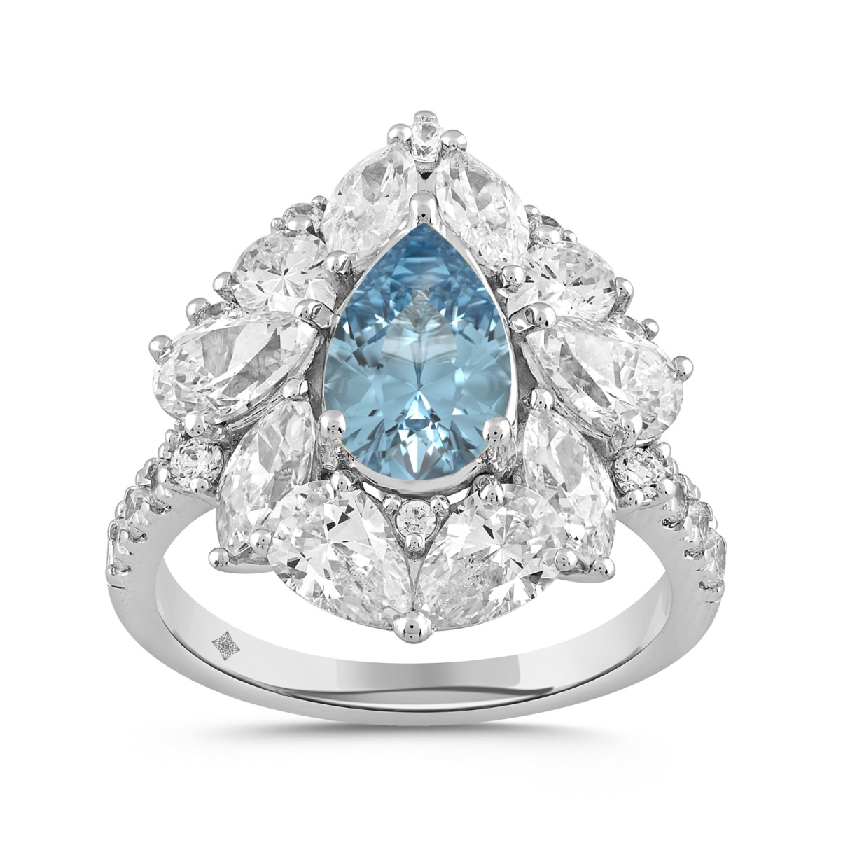 14K WHITE GOLD 4 1/2CT ROUND/PEAR/MARQUISE DIAMOND LADIES RING (CENTER STONE PEAR DIAMOND 2.00CT)