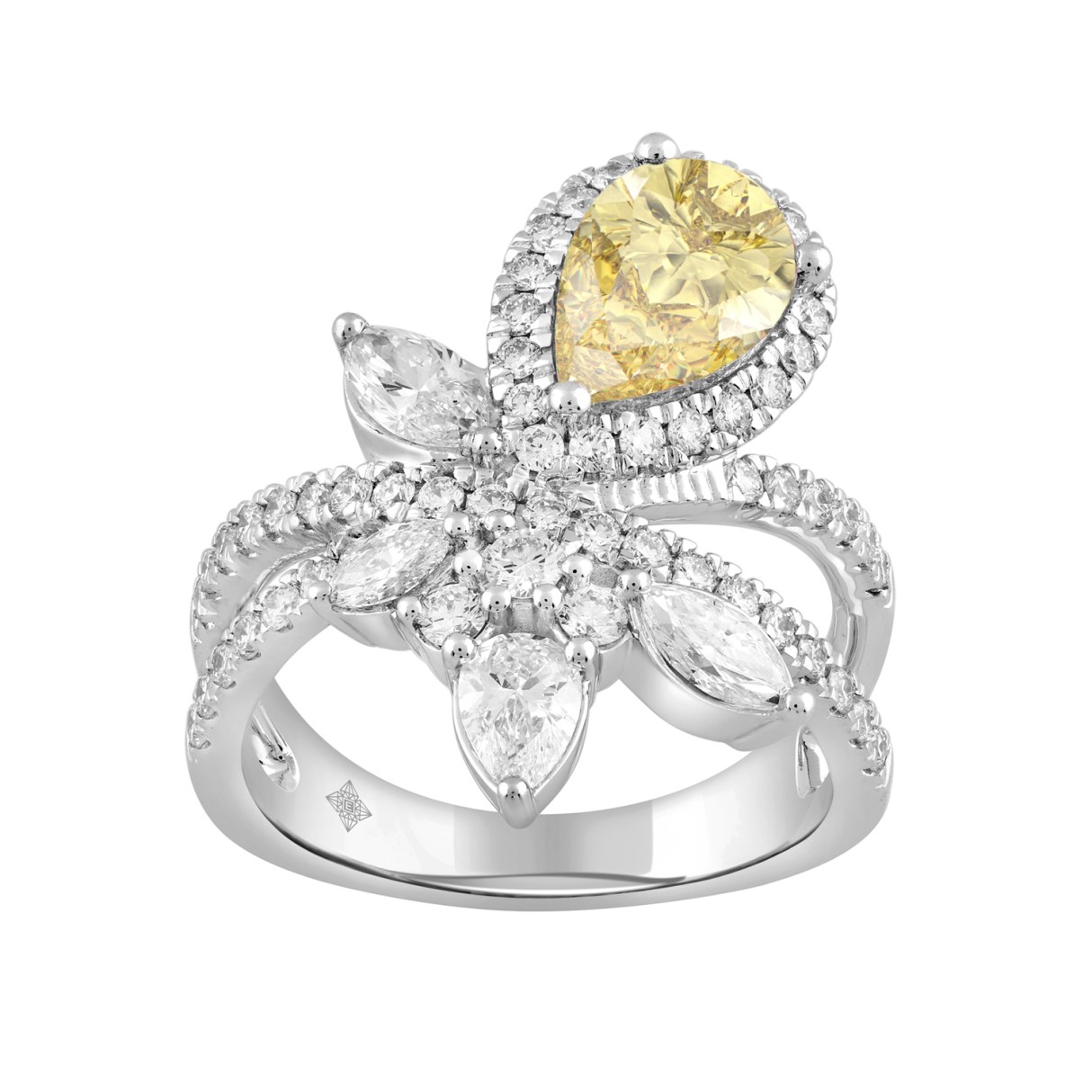 14K WHITE GOLD 3.00CT ROUND/PEAR/MARQUISE DIAMOND LADIES RING (CENTER STONE PEAR DIAMOND 1 1/2CT)