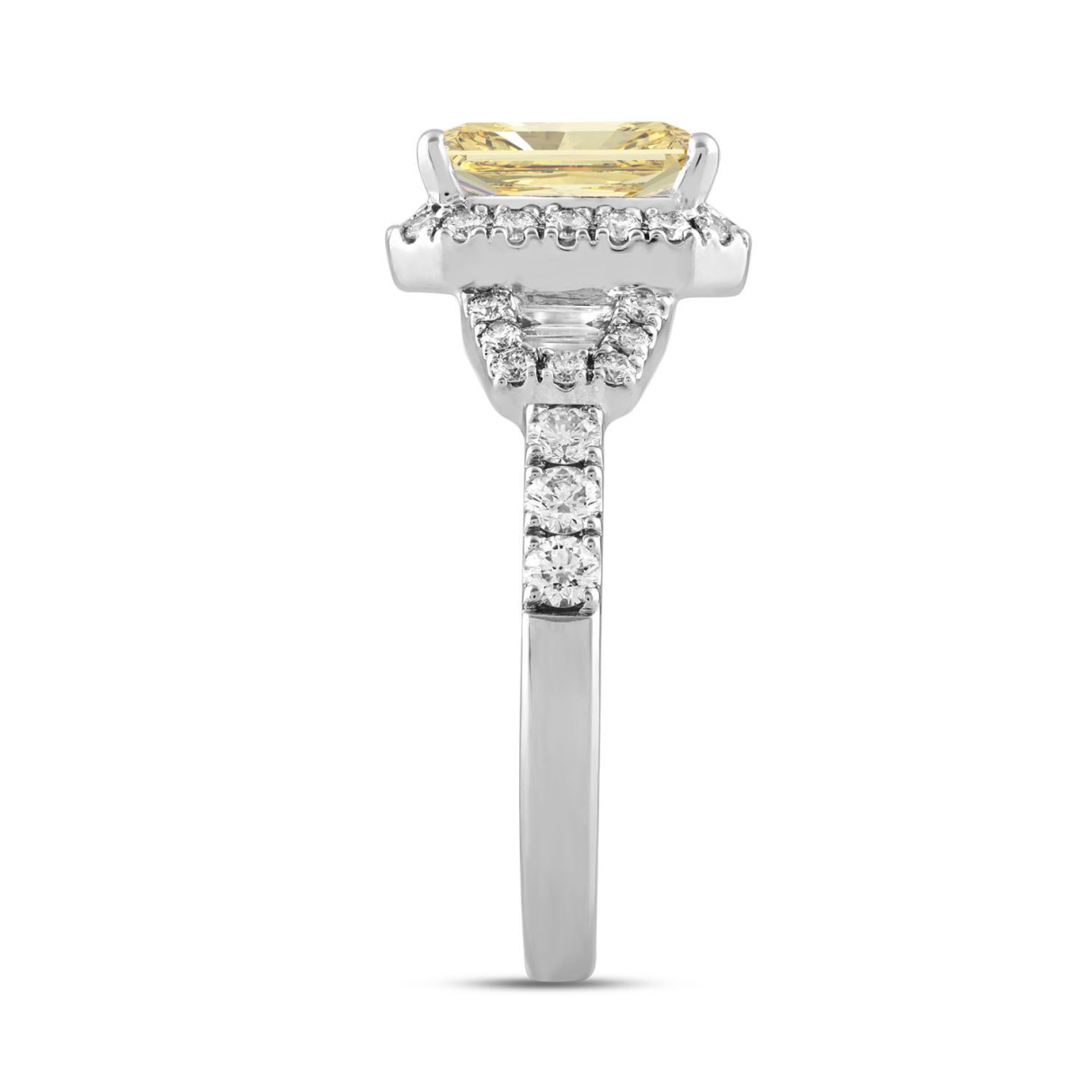 14K WHITE GOLD 2 3/4CT ROUND/BAGUETTE/YELLOW RADIANT DIAMOND LADIES RING (CENTER STONE YELLOW RADIANT DIAMOND 2CT)