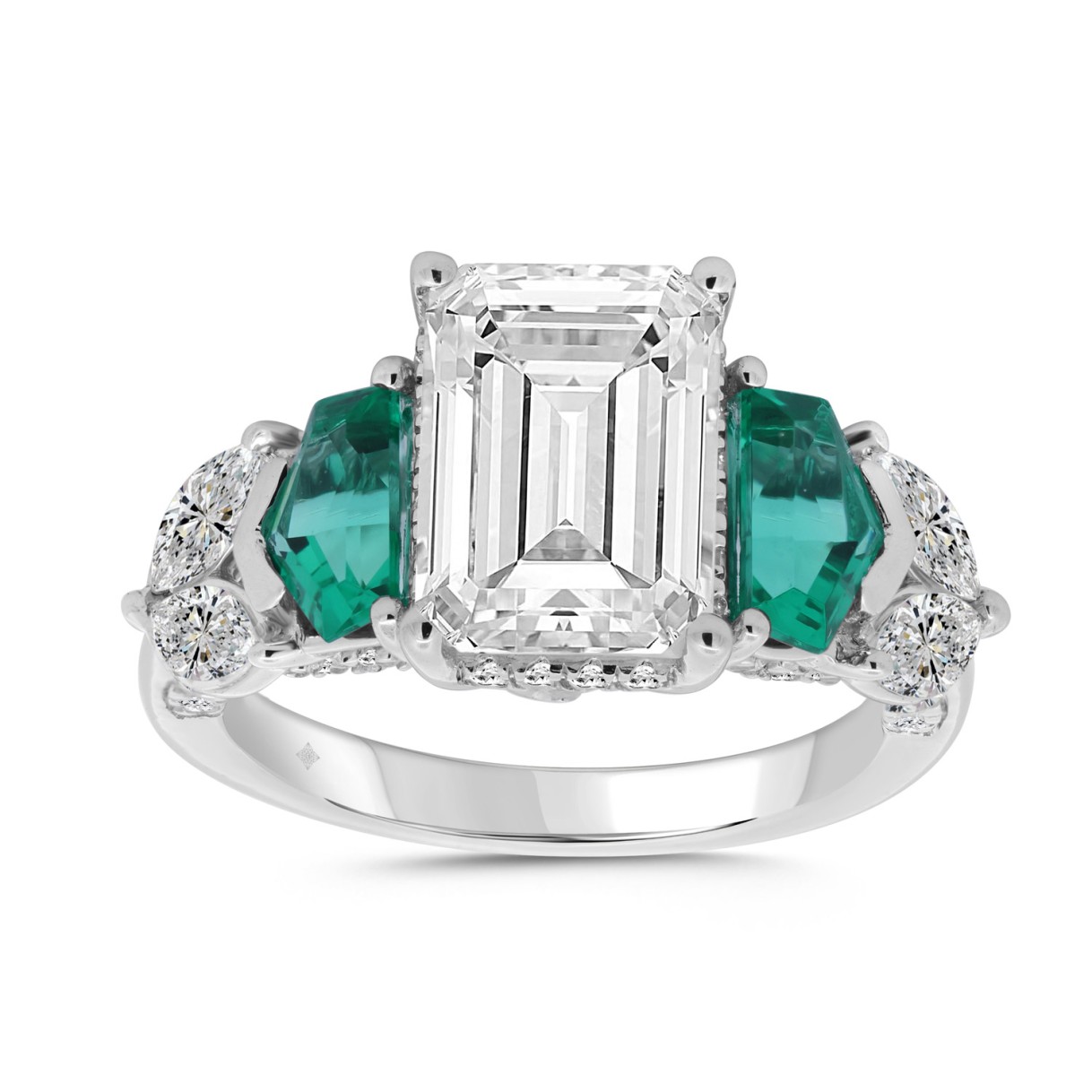 14K WHITE GOLD 3 3/4CT ROUND/EMERALD/MARQUISE/GREEN CADILLAC DIAMOND LADIES RING (CENTER STONE EMERALD DIAMOND 3CT)