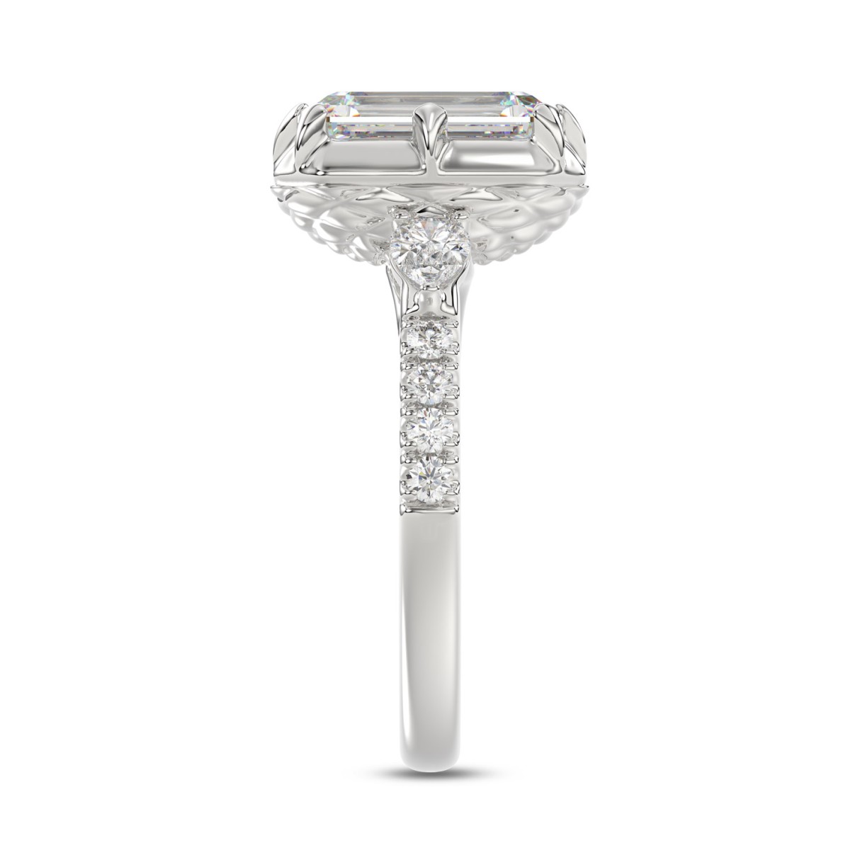 14K WHITE GOLD 3 1/2CT ROUND/PEAR/EMERALD DIAMOND LADIES RING (CENTER STONE EMERALD DIAMOND 3CT)