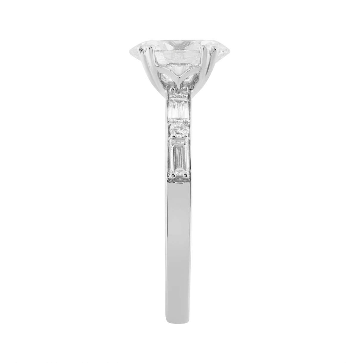 14K WHITE GOLD 1 3/4CT OVAL/BAGUETTE DIAMOND LADIES RING (CENTER STONE OVAL DIAMOND 1 1/2CT)