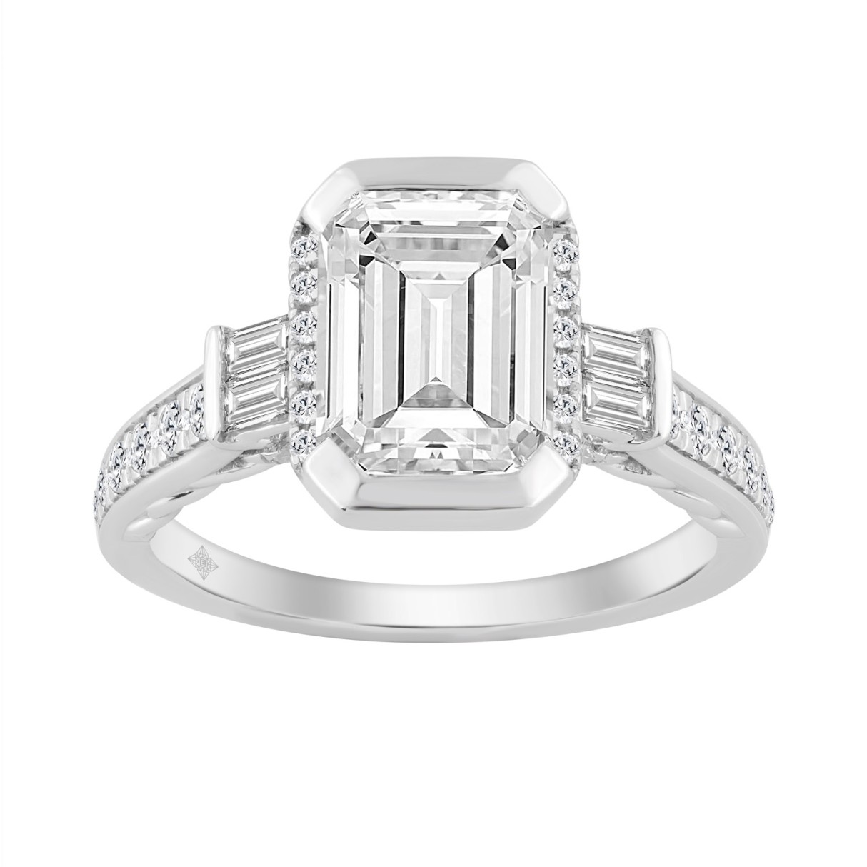 14K WHITE GOLD 3 1/2CT ROUND/EMERALD/BAGUETTE DIAMOND LADIES RING (CENTER STONE EMERALD DIAMOND 3.00CT)