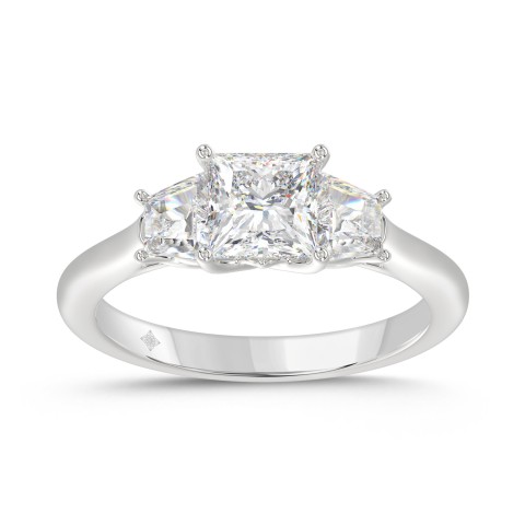 14K WHITE GOLD 1 5/8CT PRINCESS/TRAPEZOID DIAMOND LADIES RING (CENTER STONE PRINCESS DIAMOND 1 1/5CT)