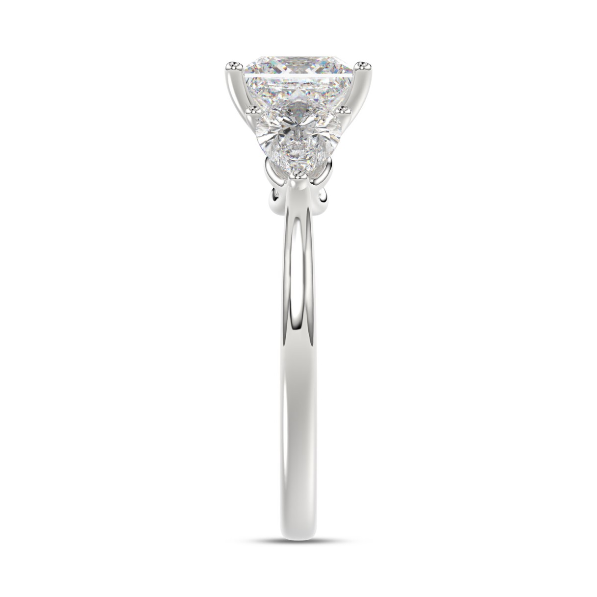 14K WHITE GOLD 2 1/2CT PRINCESS/PEAR DIAMOND LADIES RING (CENTER STONE PRINCESS DIAMOND 1 1/2CT)