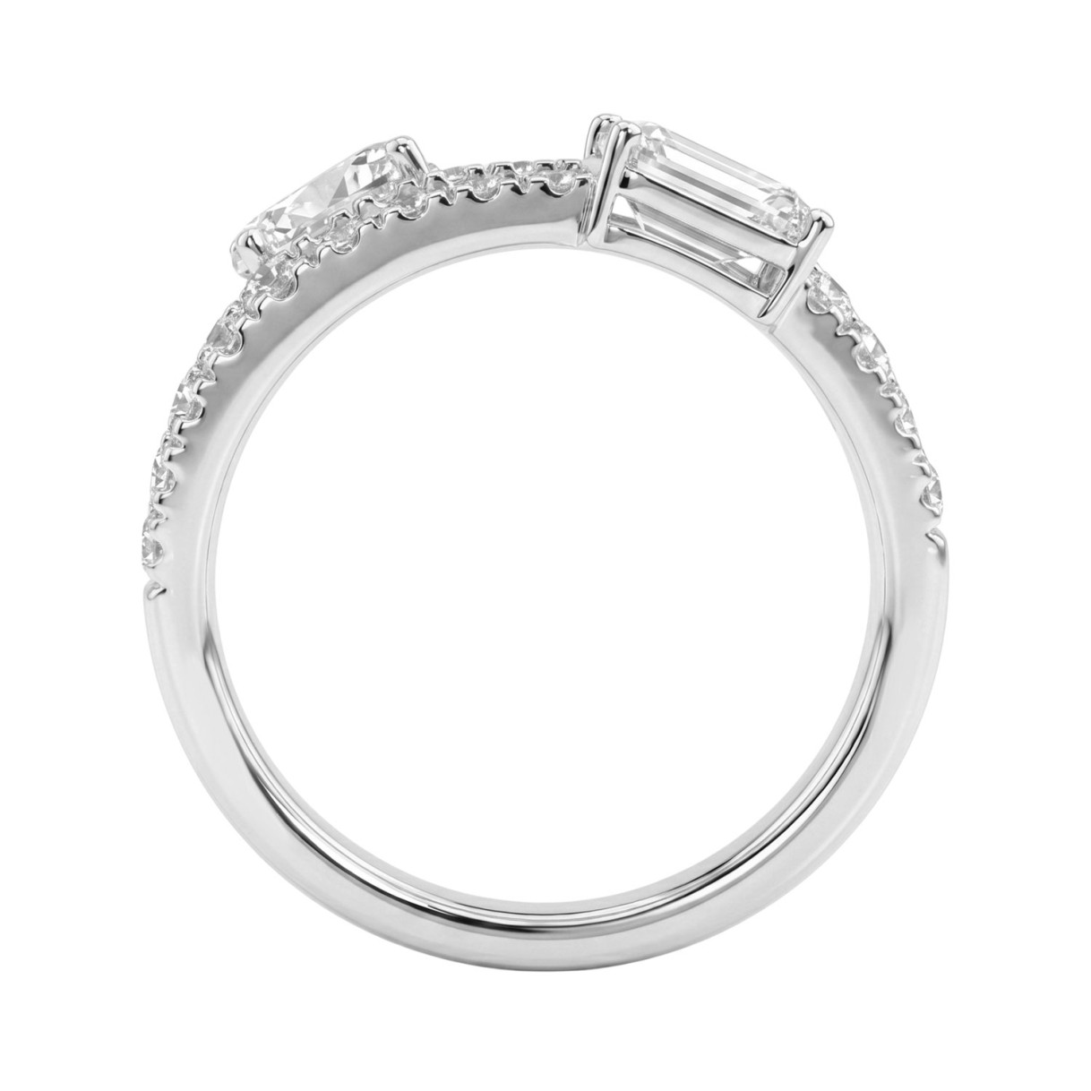 14K WHITE GOLD 1 3/4CT ROUND/OVAL/EMERALD DIAMOND LADIES RING (CENTER STONE OVAL DIAMOND 3/8CT)