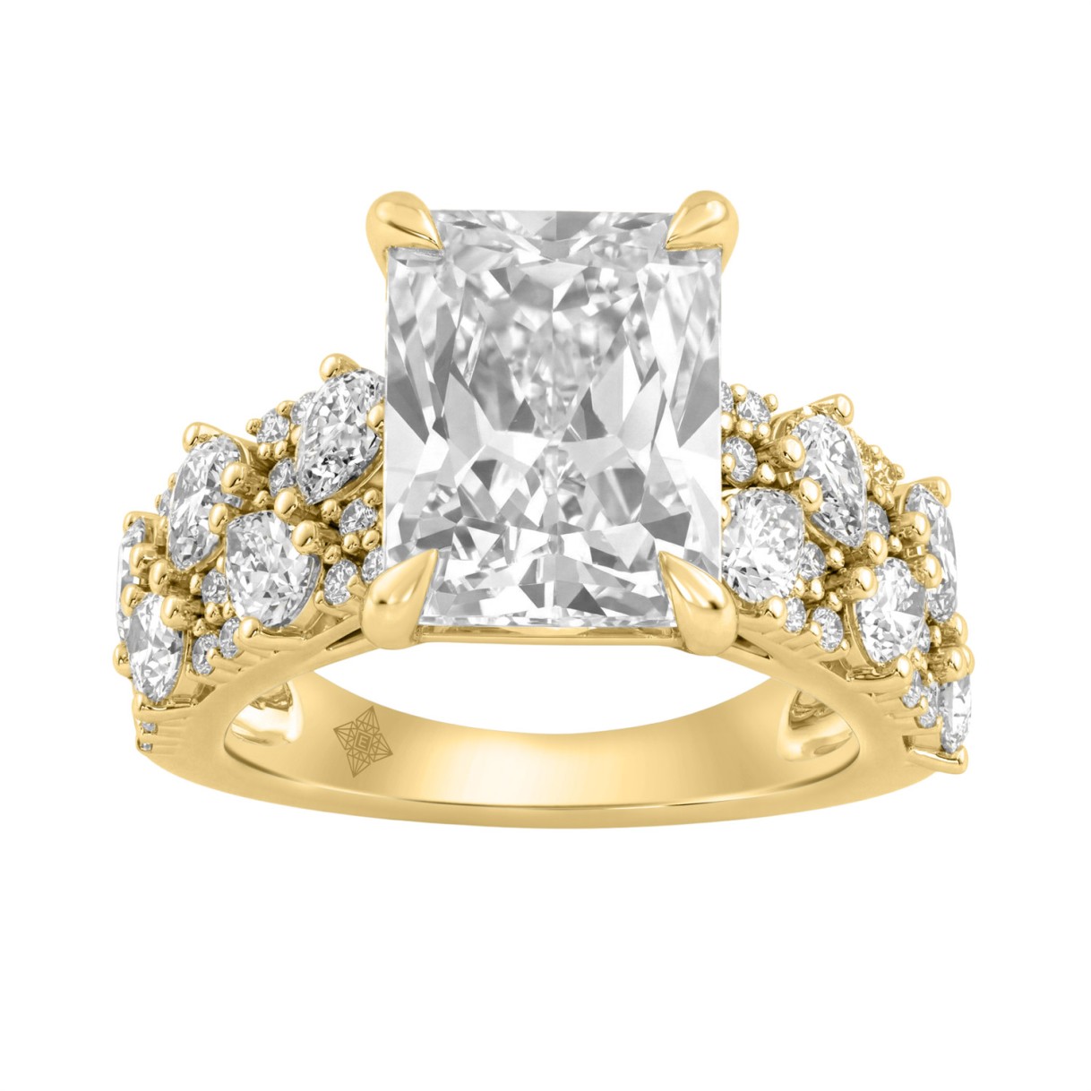 Luxury 14K Yellow Gold Diamond Ring 6 1/4Ct Radian...